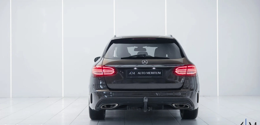 Mercedes-Benz Klasa C cena 114900 przebieg: 114900, rok produkcji 2017 z Okonek małe 631